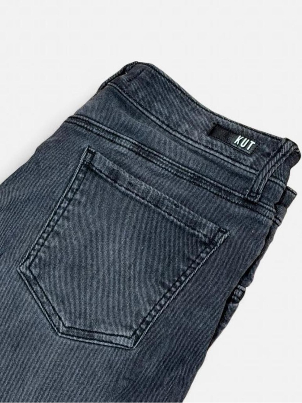 Kut from the Kloth distressed women’s Jeans in Black 8 - Picture 2 of 5
